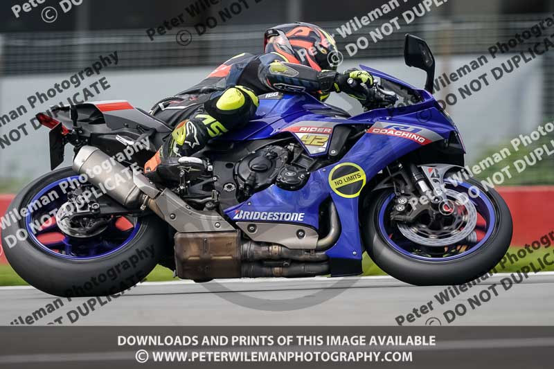 donington no limits trackday;donington park photographs;donington trackday photographs;no limits trackdays;peter wileman photography;trackday digital images;trackday photos